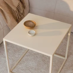 Table d'appoint en acier beige cashew 40x40cm Soli X - Metallbude