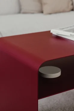 Table d'appoint en acier rouge bordeaux 60x40cm Cosmo - Metallbude