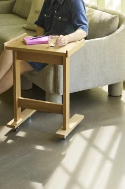 Table d'appoint en bois de chêne naturel Less - Hübsch
