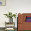 Table d'appoint en bois et métal vert Jaunty - Hübsch