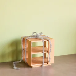 Table d'appoint en chêne Merge - Hübsch