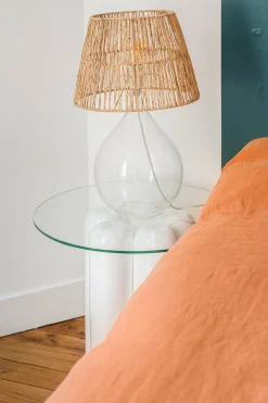 Table d'appoint en céramique blanc et plateau verre 50 cm Charlotte - Cosin Paris