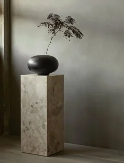 Table d'appoint en marbre kunis breccia 30 x 75 cm Plinth Pedestal - Audo