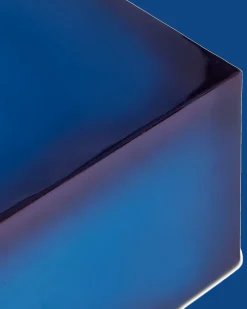 Table d'appoint en métal reyclé bleu 45cm Kombo - Pols Potten