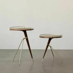 Table d'appoint en noyer massif 45 cm Umanoff - Audo