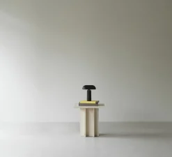Table d'appoint en travertin 45 x 43 cm Edge - Normann Copenhagen