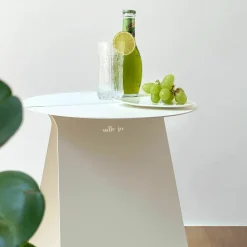 Table d'appoint ronde en acier blanc mat Youmy - Mlle Jo