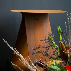 Table d'appoint ronde en acier corten Youmy - Mlle Jo
