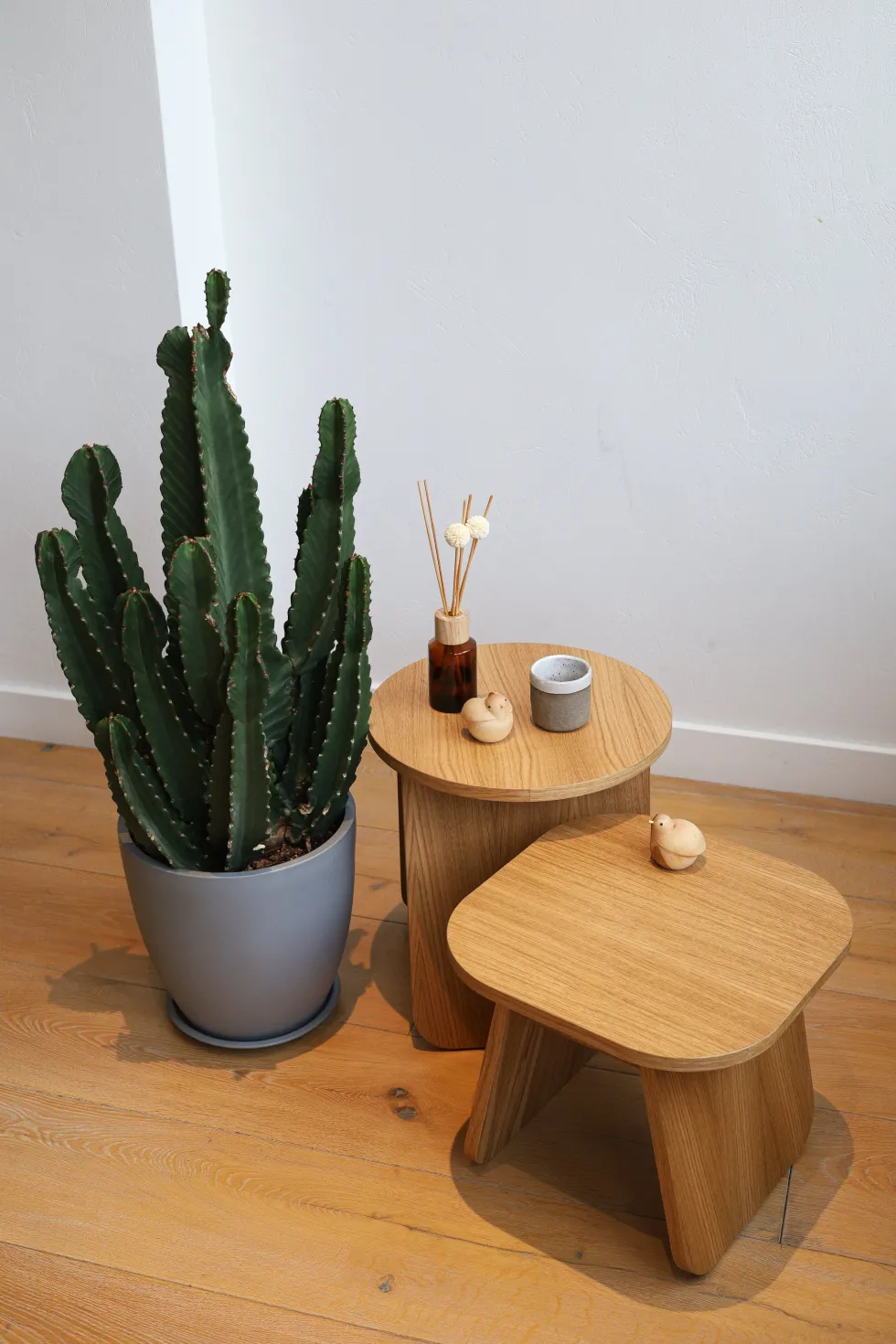Table d'appoint ronde en bois de chêne huilé 40x43cm Momoko - EMKO