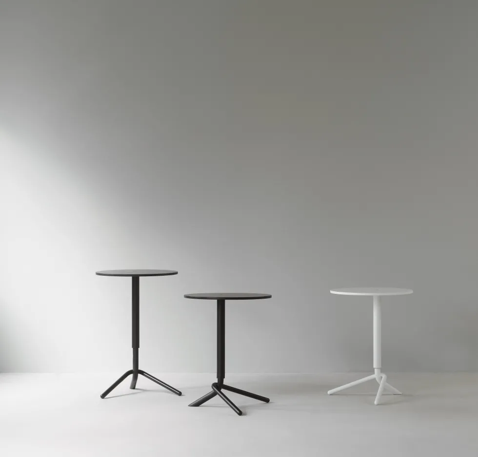 Table d'appoint ronde en bois et acier blanc 45cm Lift - Normann Copenhagen