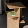 Table de chevet en chêne Atik - noo.ma