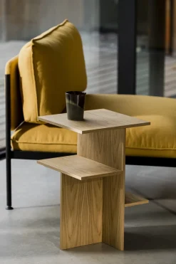 Table de chevet en chêne Atik - noo.ma