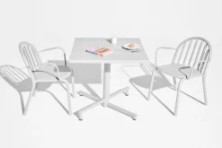 Table de jardin carrée en aluminium gris clair 80x76cm Fred's - Fatboy