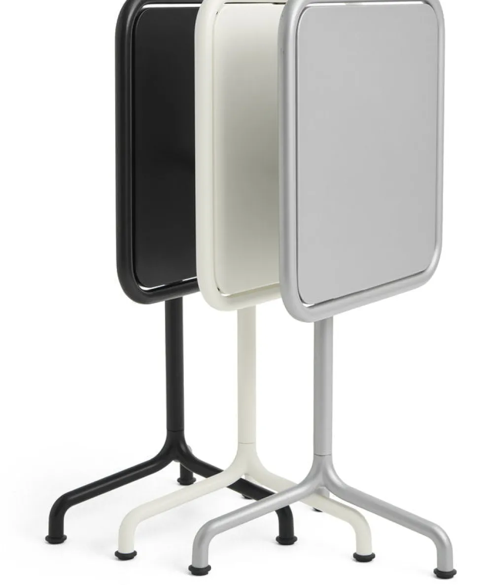 Table de jardin carrée en aluminium laqué gris argenté 55x55x74cm Deville - HAY