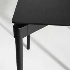 Table de jardin carrée noire Fromme - Petite friture