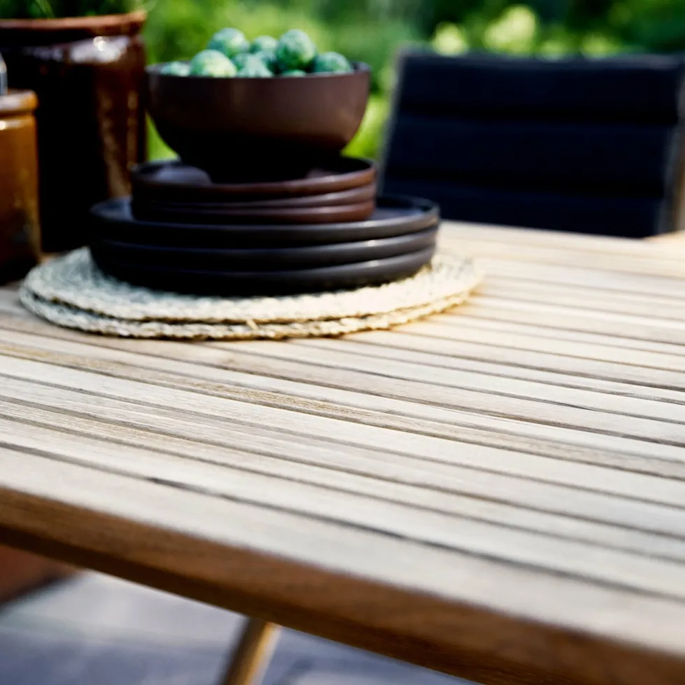 Table de jardin en teck Flip - Cane-Line