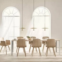 Table en chêne massif huilé pigmenté blanc et acier laqué gris 130 x 130 cm Link - Bolia