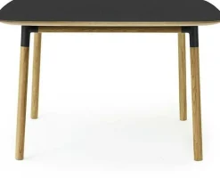 Table à manger carrée en chêne et lino noir 120 x 120 cm Form - Normann Copenhagen