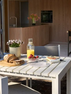 Table à manger de jardin rectangulaire en acier marron 191x80x76cm Haus - Hübsch