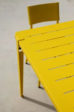 Table à manger en acier jaune 160 x 80 x 75 cm Midi - TIPTOE