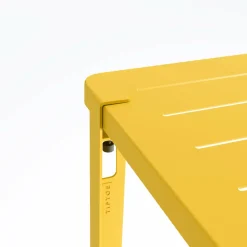 Table à manger en acier jaune 160 x 80 x 75 cm Midi - TIPTOE