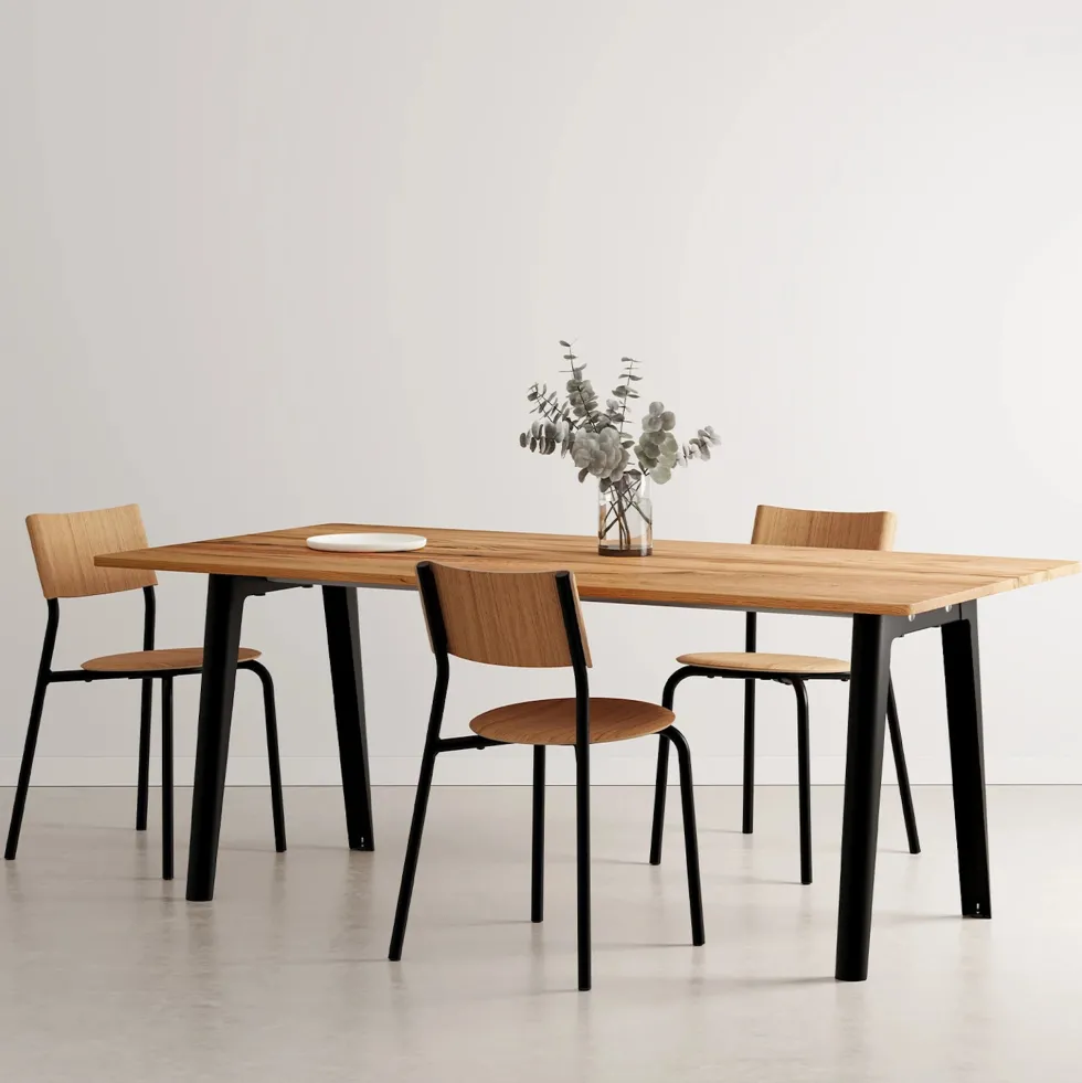 Table à manger en bois ancien et piètement en acier noir 190 x 95 x 75 cm New modern - TIPTOE