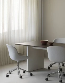 Table à manger en pin marron foncé et crème 90x300cm Panel - Normann Copenhagen