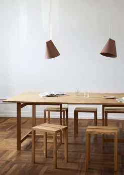 Table à manger rectangulaire en bois de chêne naturel 220x90cm - Moebe