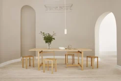 Table à manger rectangulaire en bois de chêne naturel 220x90cm - Moebe