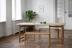 Table à manger rectangulaire en bois de chêne naturel 220x90cm - Moebe