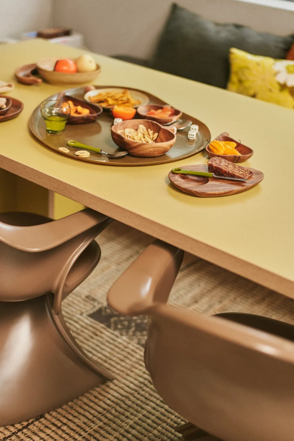 Table à manger rectangulaire en bois olive 280x100cm - HKliving