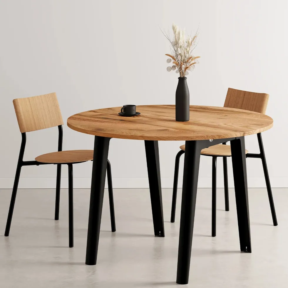 Table à manger ronde en bois ancien et piètement en acier noir 110 x 75 cm New modern - TIPTOE
