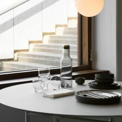Table à manger ronde en chêne noir 120 cm Snaregade - Audo