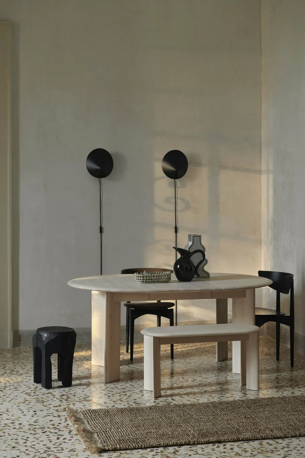 Table à rallonge en hêtre beige 2 places Bevel - Ferm Living