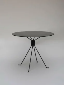 Table ronde de jardin en acier blanc 75 cm Bond - Cools Collection