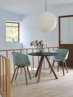 Table ronde en bois de chêne laqué 120x73cm CPH 20 2.0 - Hay