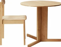 Table ronde en chêne blanc huilé 75 cm Trefoil - Form & Refine