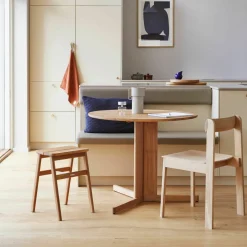 Table ronde en chêne blanc huilé 75 cm Trefoil - Form & Refine