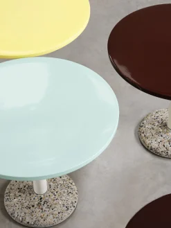 Table ronde en céramique blanc chaud 70x73cm- Hay