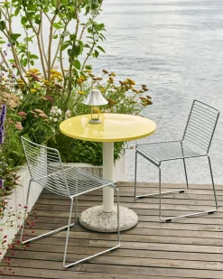 Table ronde en céramique bordeaux 70x73cm - Hay