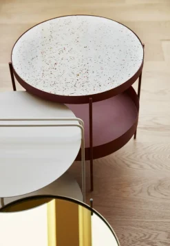 Table ronde en métal gris clair - Hübsch