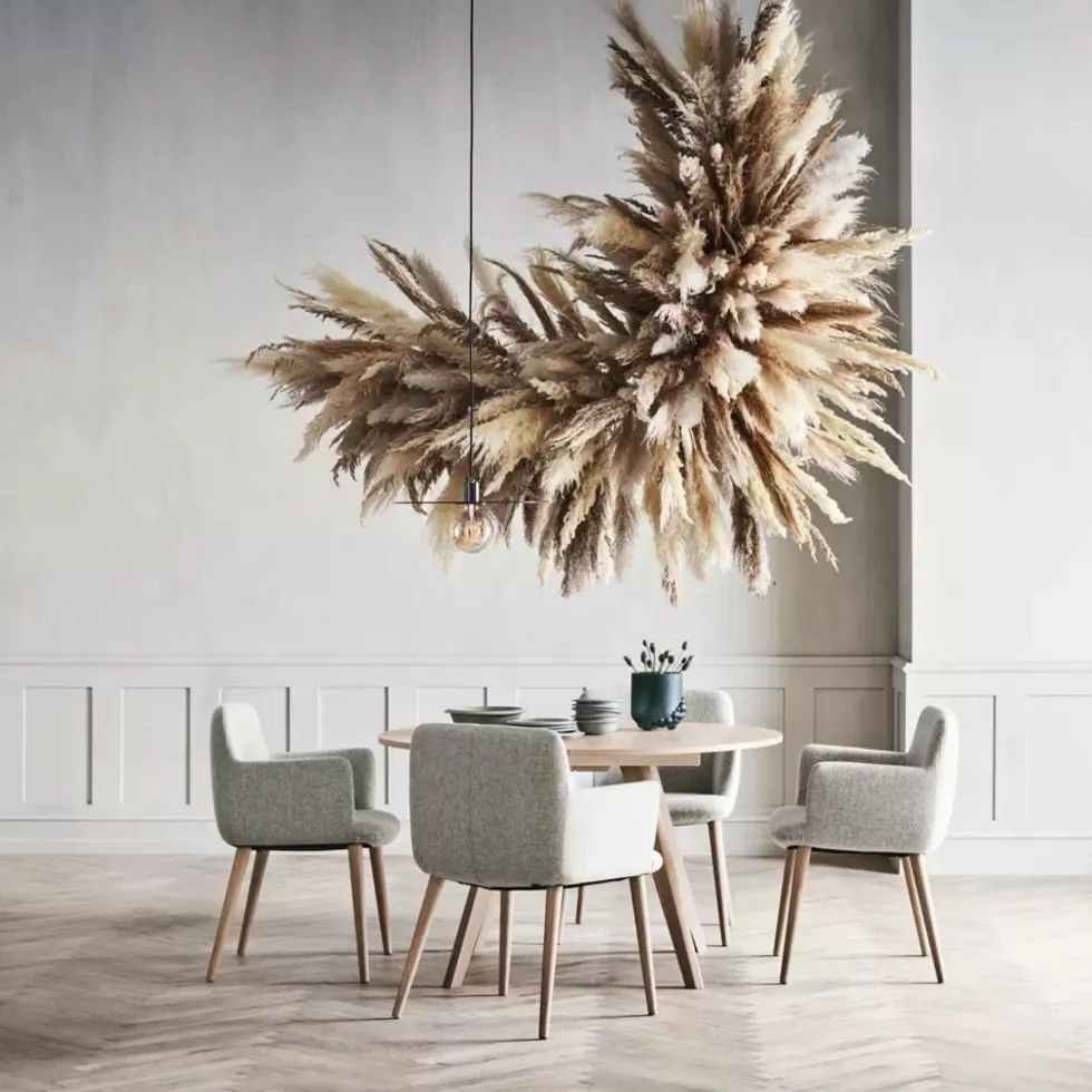 Table ronde en noyer massif huilé 123,5 cm New Mood - Bolia