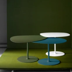 3 Tables basses gigognes taupe, blanc et noir mat Galet - Matière Grise