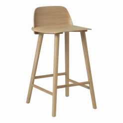 Tabouret de bar 65 cm en chêne naturel Nerd - Muuto