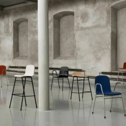 Tabouret de bar 65 cm en tissu gris et cadre argenté Touchwood - Hem