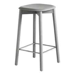 Tabouret de bar en bois de chêne gris 65 cm Soft Edge 32 - HAY