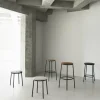 Tabouret de bar en chêne et acier noir 75 cm Circa Oak - Normann Copenhagen