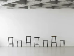 Tabouret de bar en chêne et acier noir 75 cm Circa Oak - Normann Copenhagen