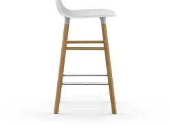 Tabouret de bar en chêne naturel et pp blanc 65 cm Form - Normann Copenhagen