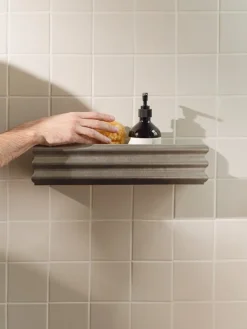 Étagère de douche en acier inoxydable 40x9,7x8,6cm Olbi - noo.ma